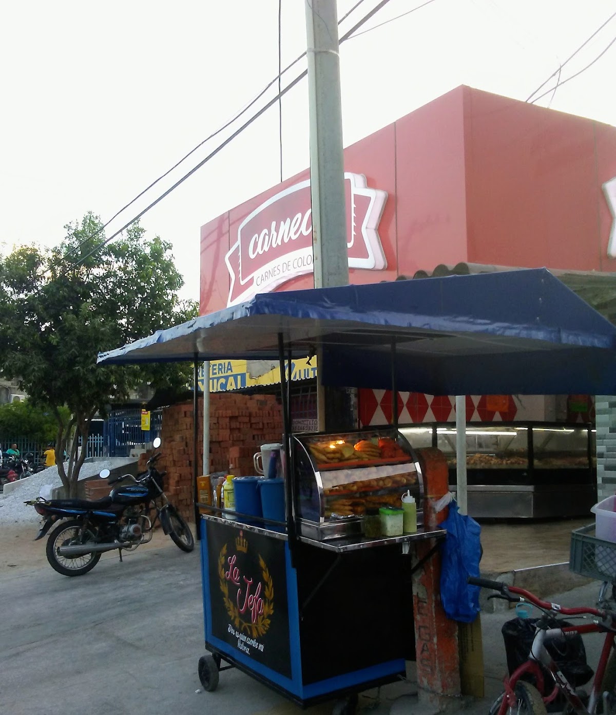 Fritos y jugos La Jefa