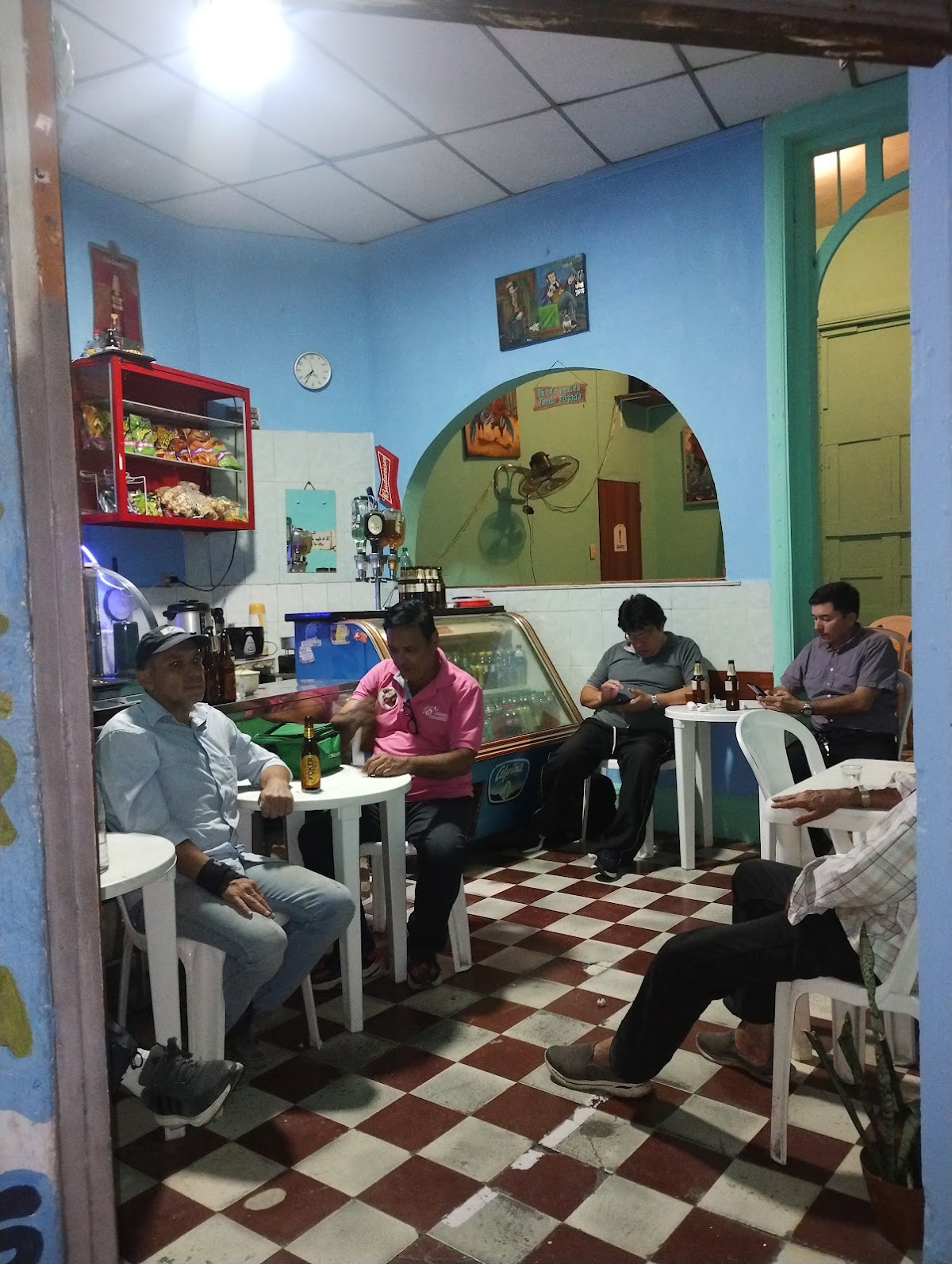 Fuente de Soda y Cafetería La Palma