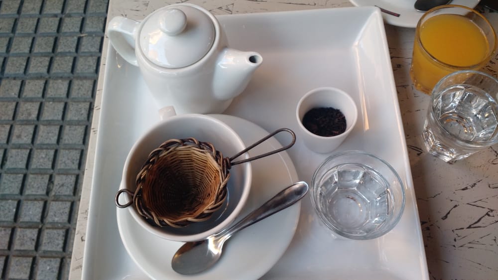 Gold Cafe