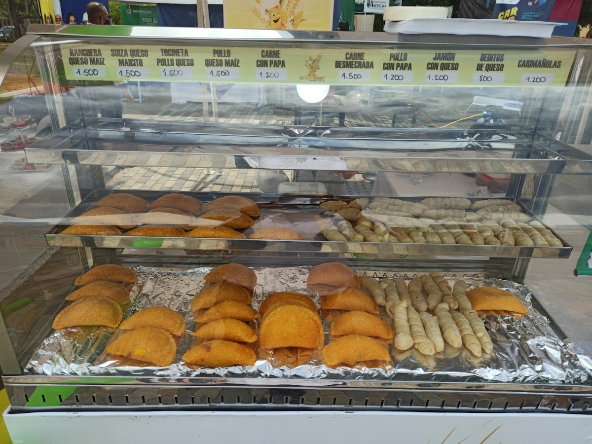 Gustikos Gourmet - Empanadas y Algo Más...
