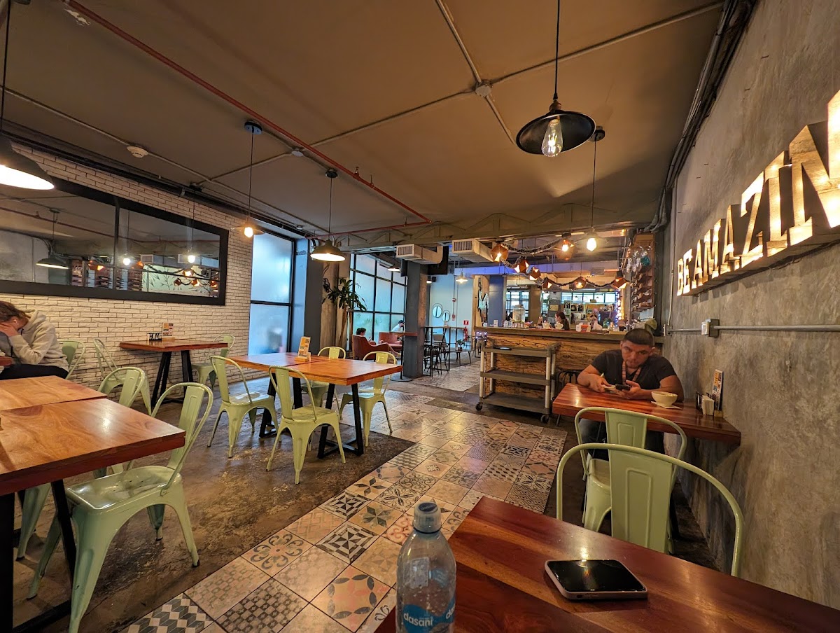 HOWM RESTAURANT CASCO VIEJO