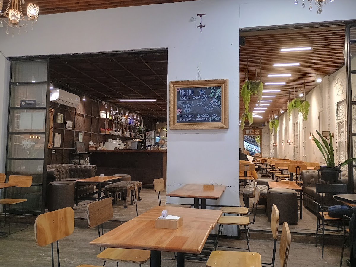 Helecho Café & Restó