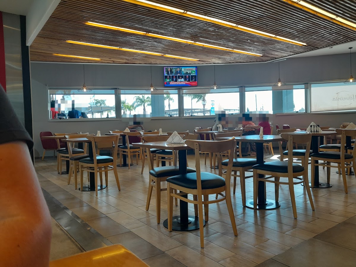 Herminia Café