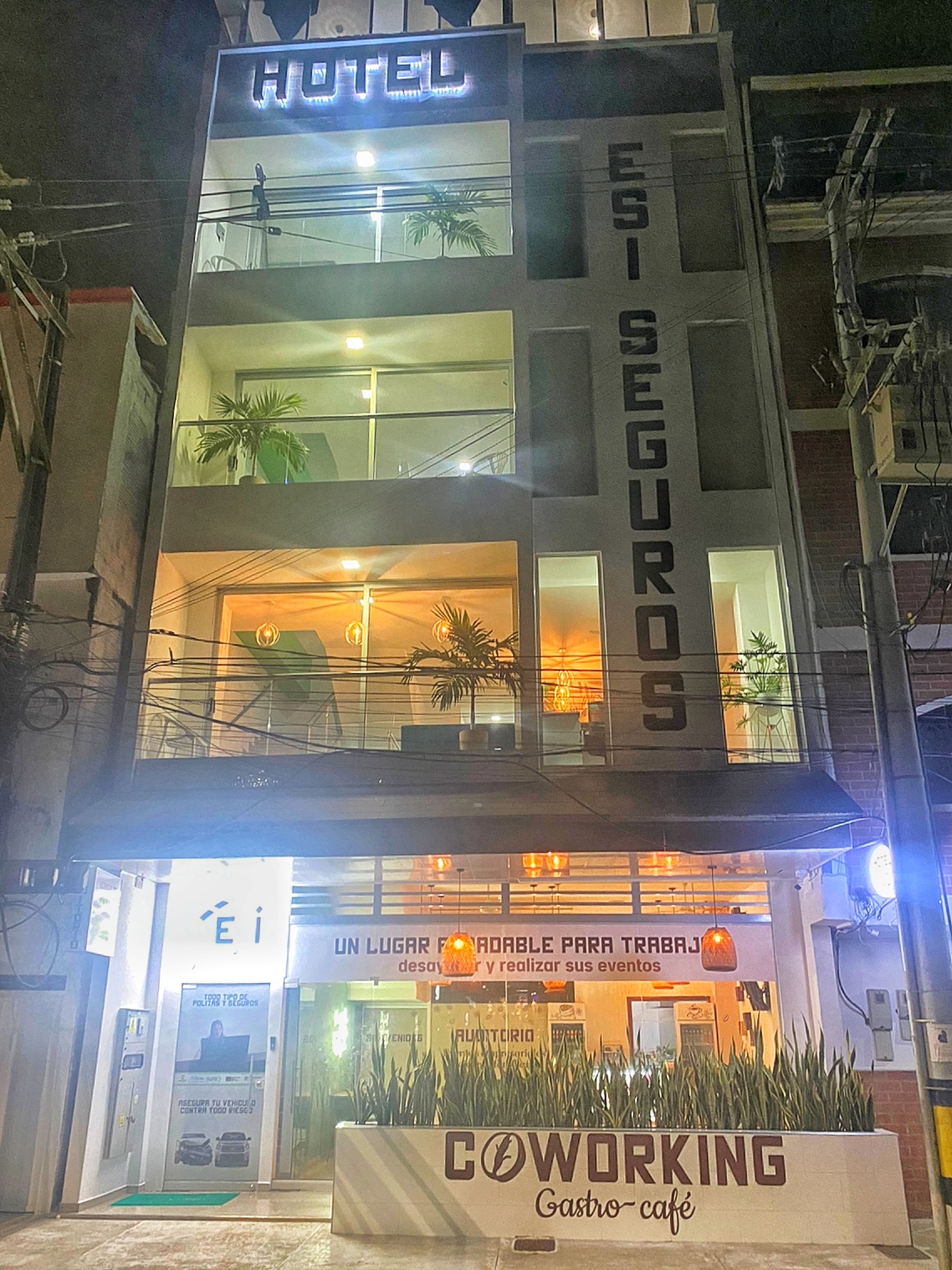 Hotel Esi Seguros