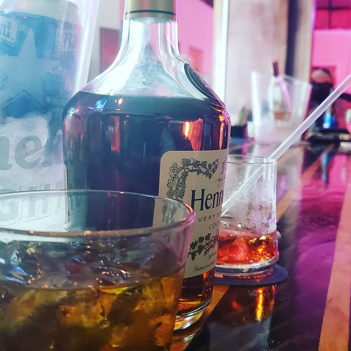 Island Gal Restaurant & Bar