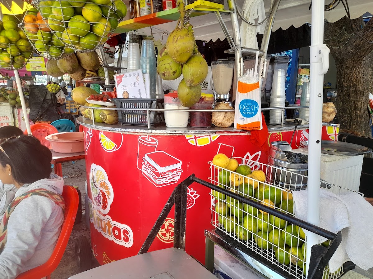 Jugos naturales D'frutas