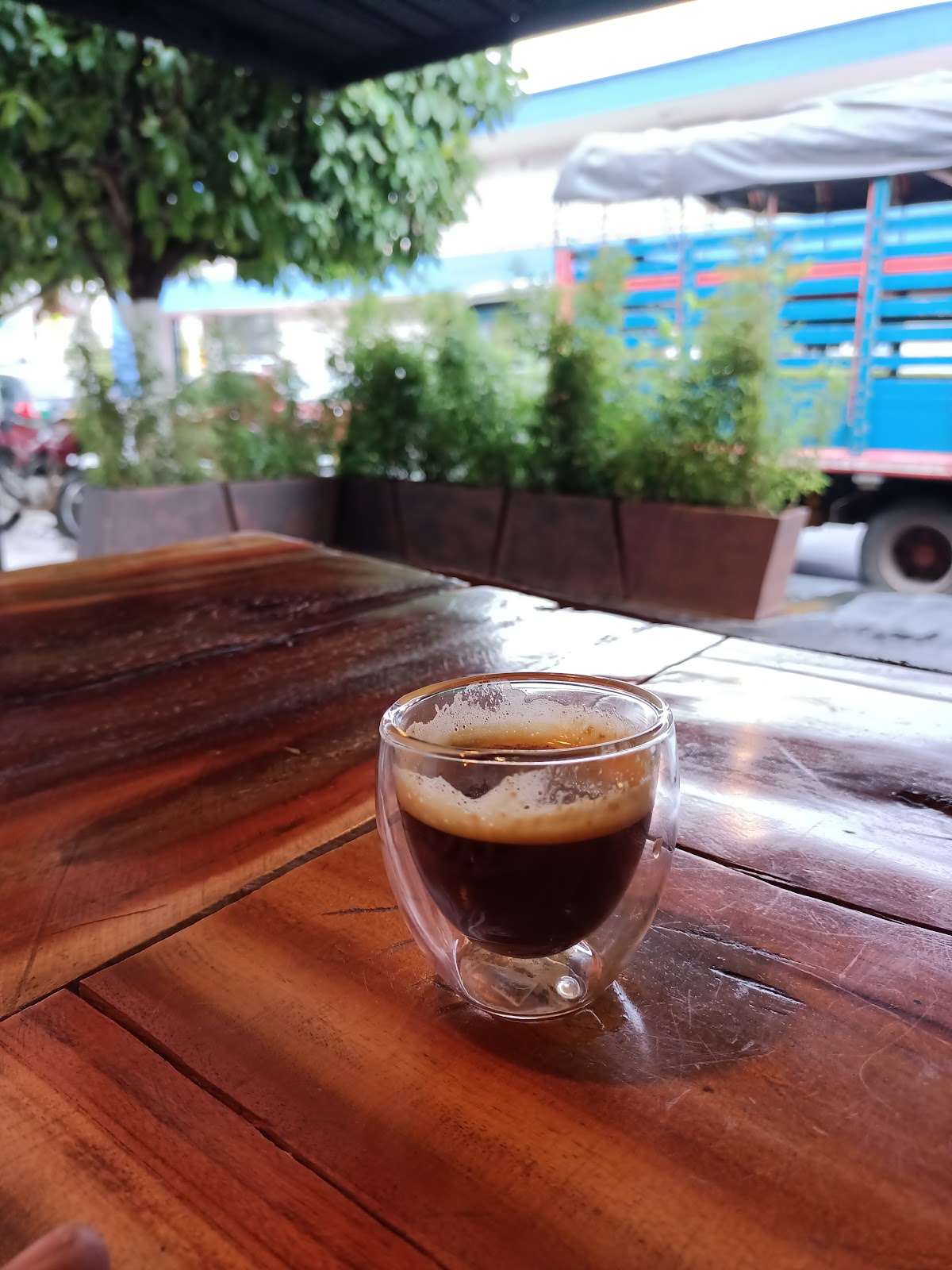 KUMA COFFEE SHOP