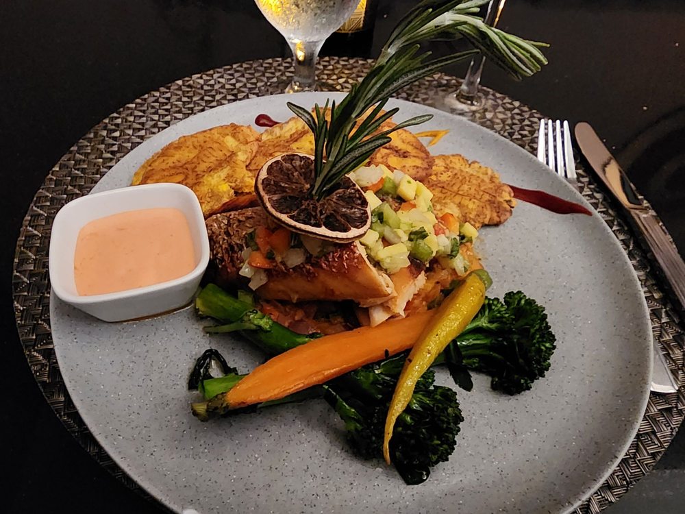 La Cava Restaurant