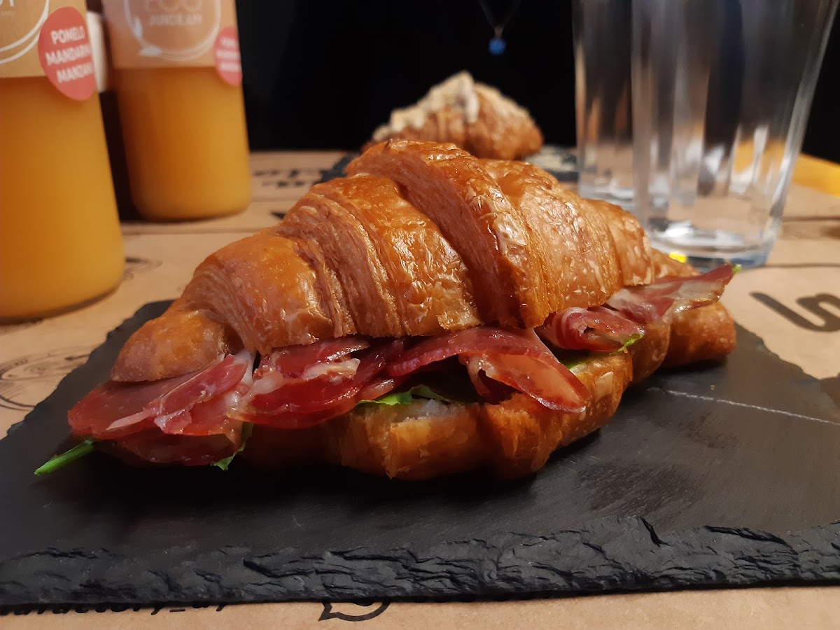 La Factory - Brunch & Coffee