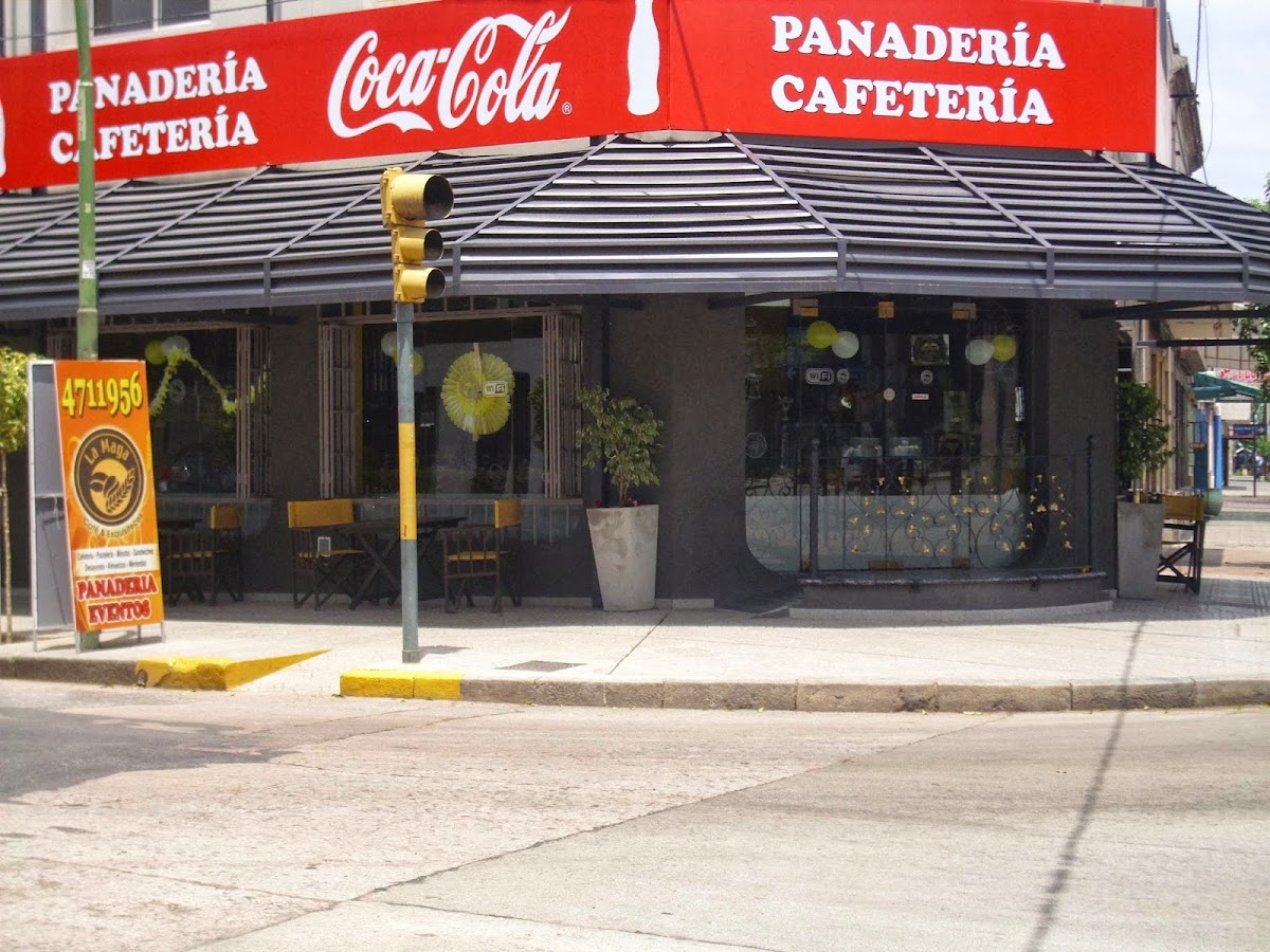 La Maga Café y exquisiteces