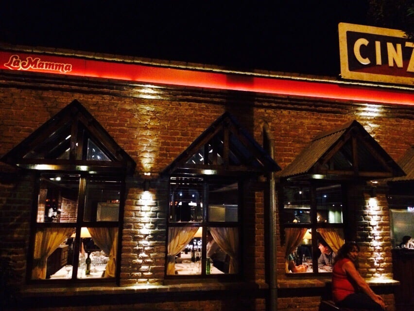 La Mamma Restaurante
