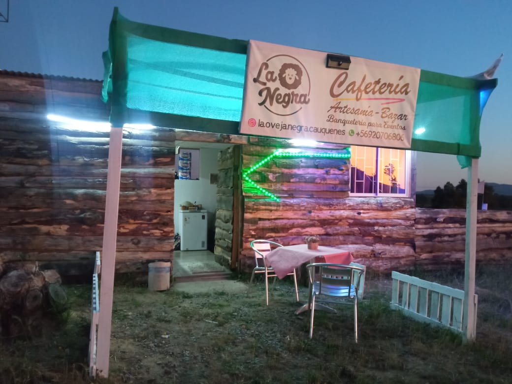La Oveja Negra Cafeteria y Comida