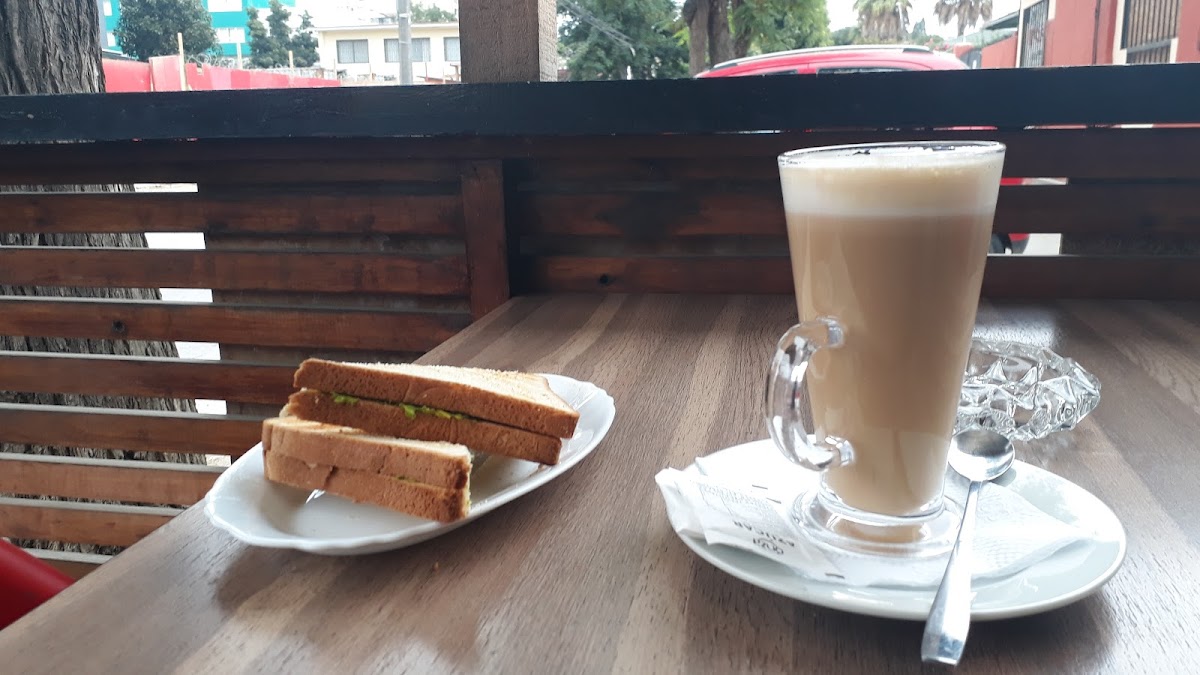 La Tertulia Café Bar