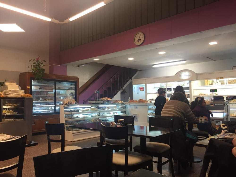 La Victoriosa Panaderia & Cafeteria