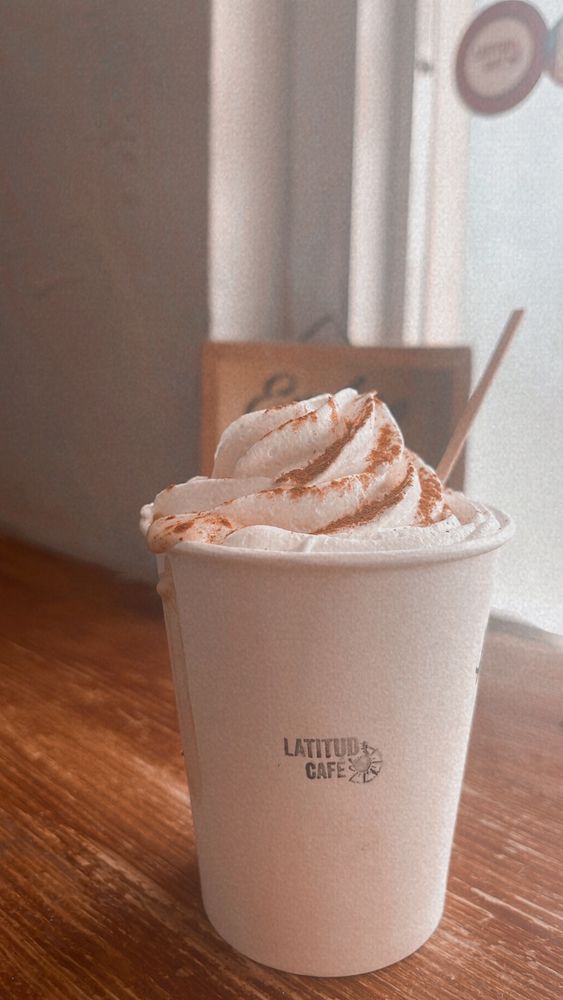 Latitud Café