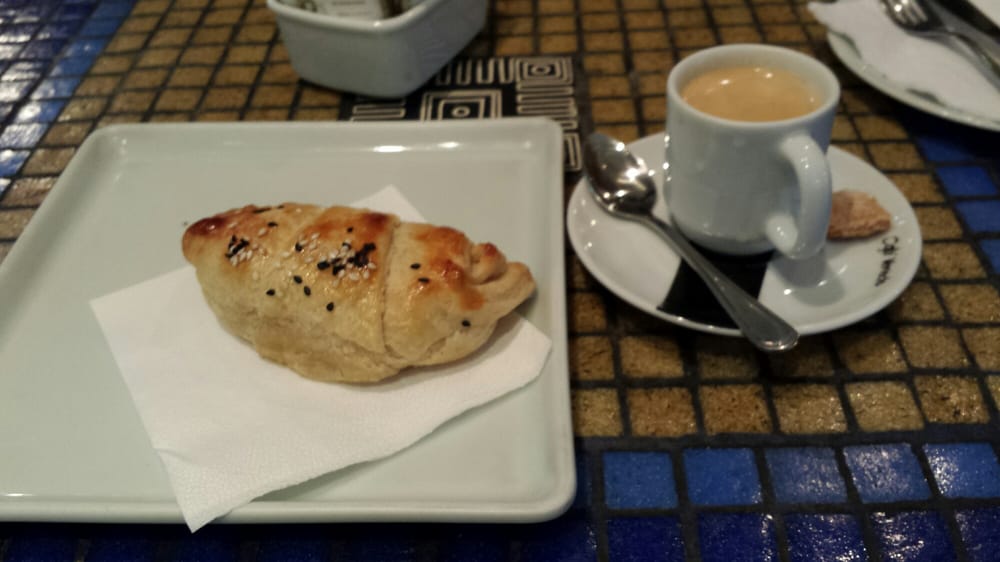 Le Bon Café