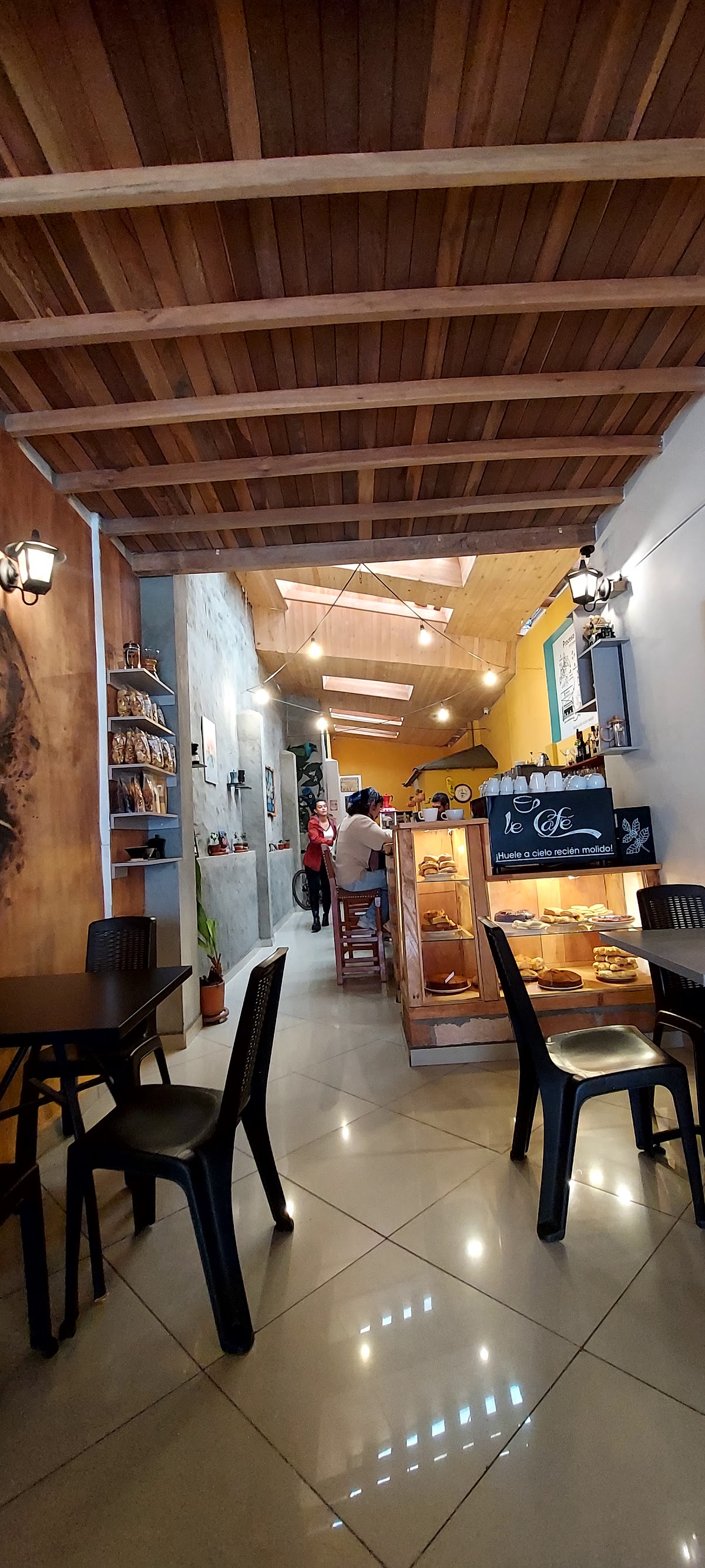 Le Café