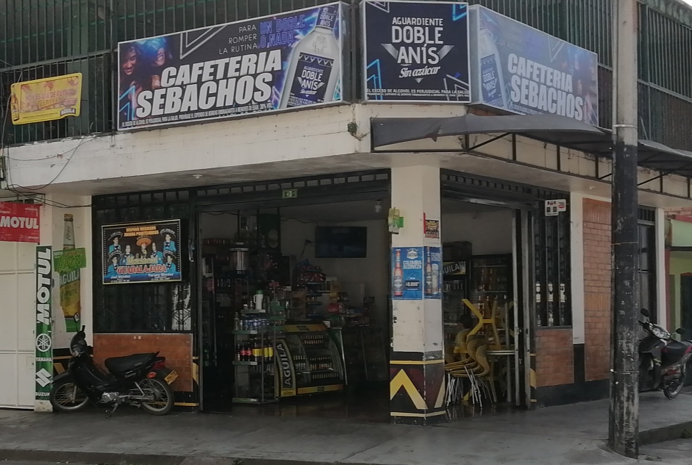 Licorera Sebachos
