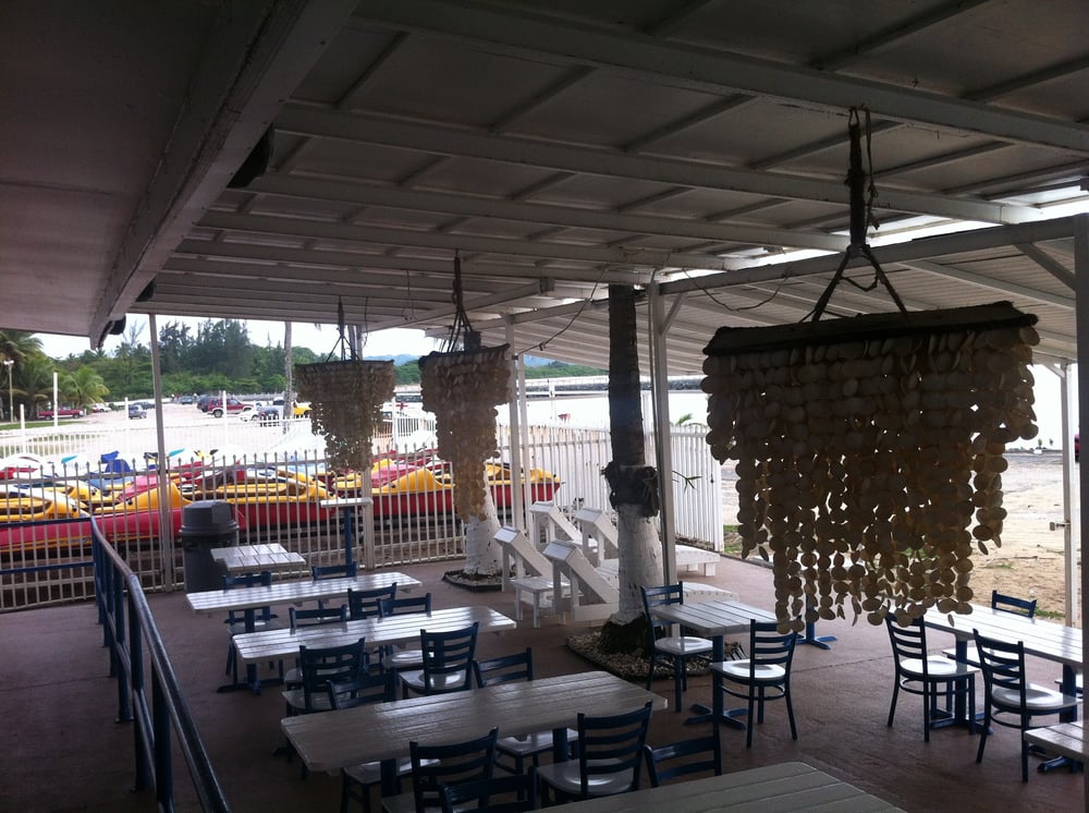 Lighthouse Bay Restaurant