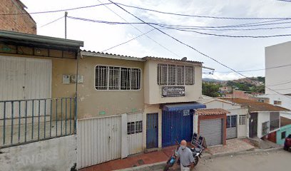 Los Recuerdos de Ella