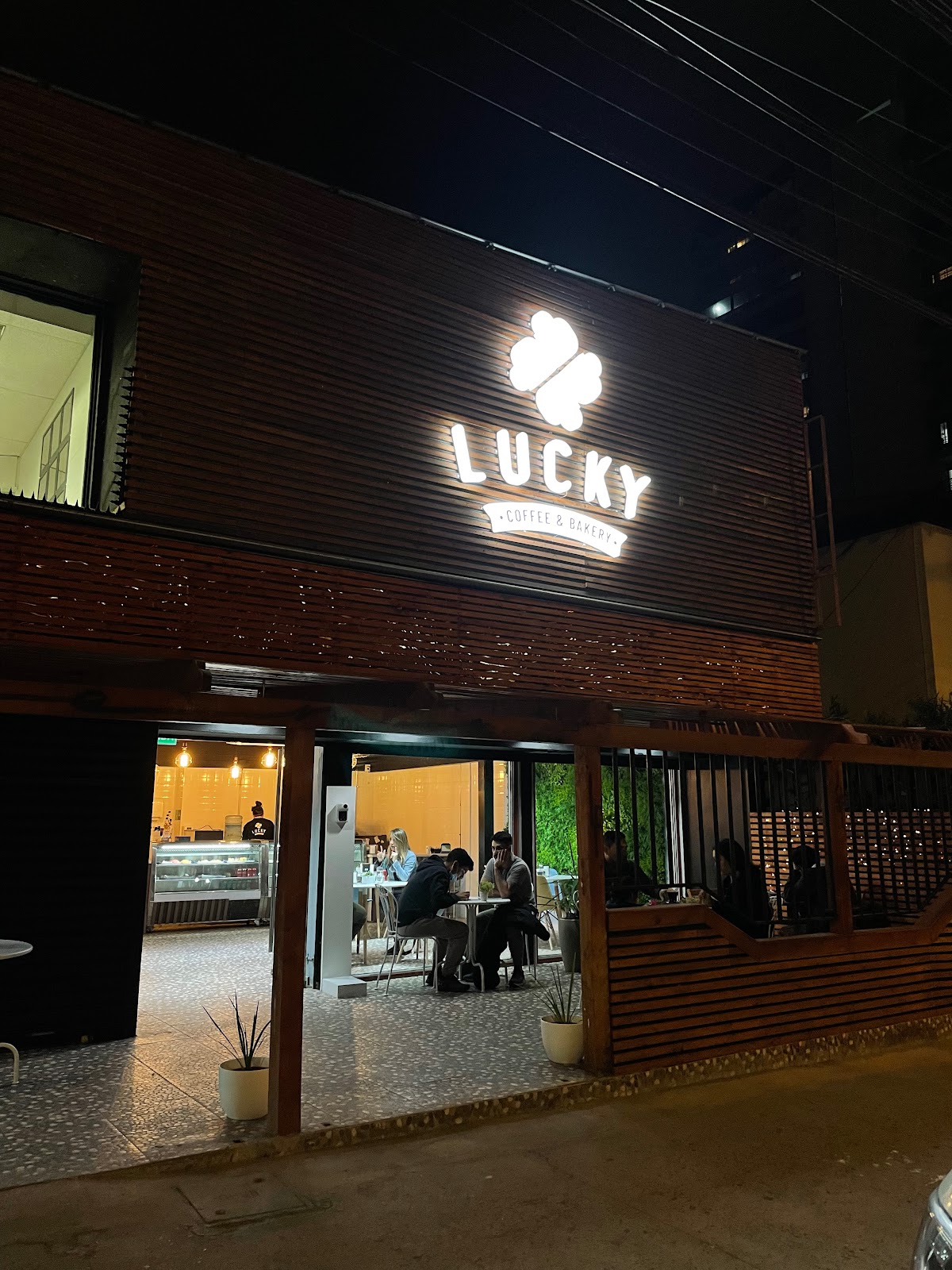 Lucky Coffee