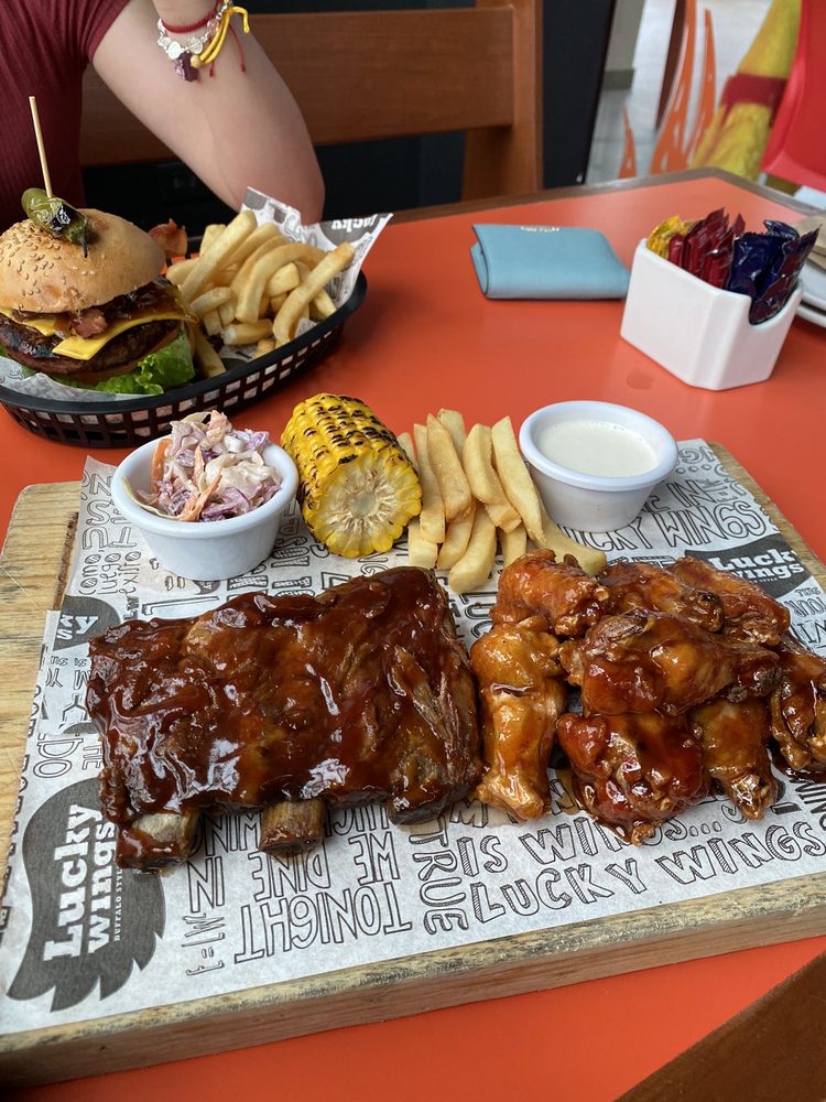 Lucky Wings