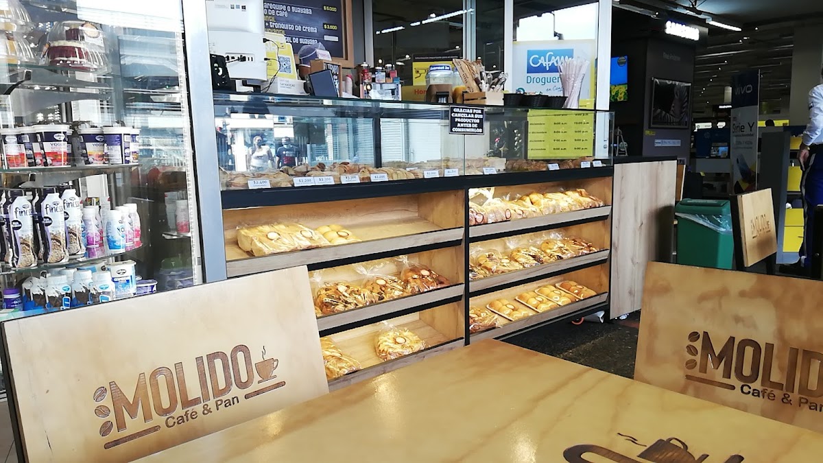 MOLIDO café & pan