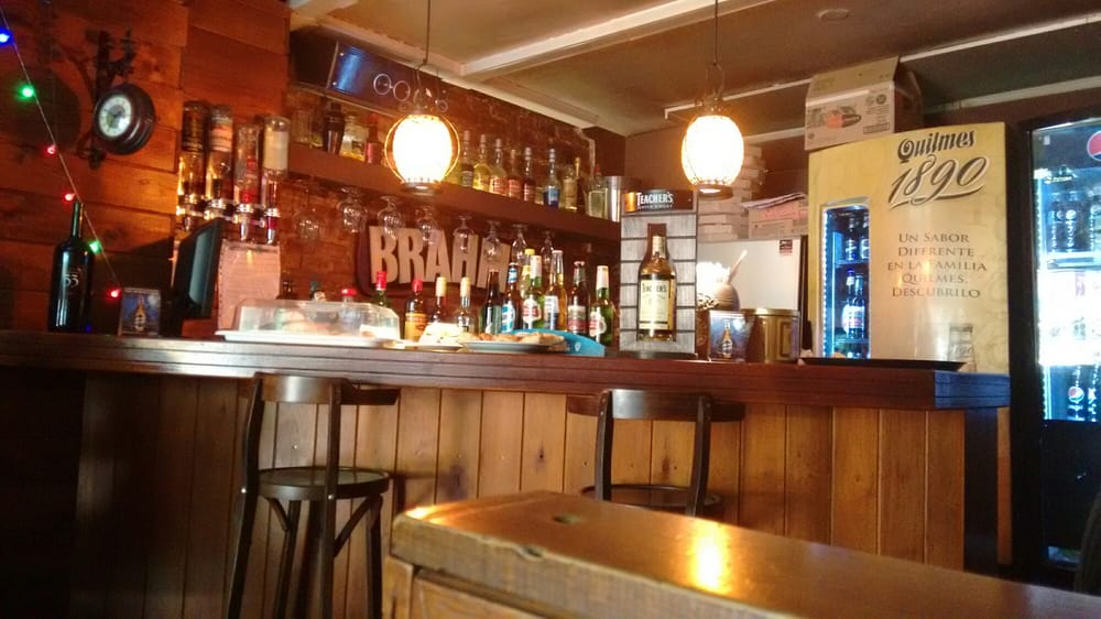 Maderos Pizza Bar