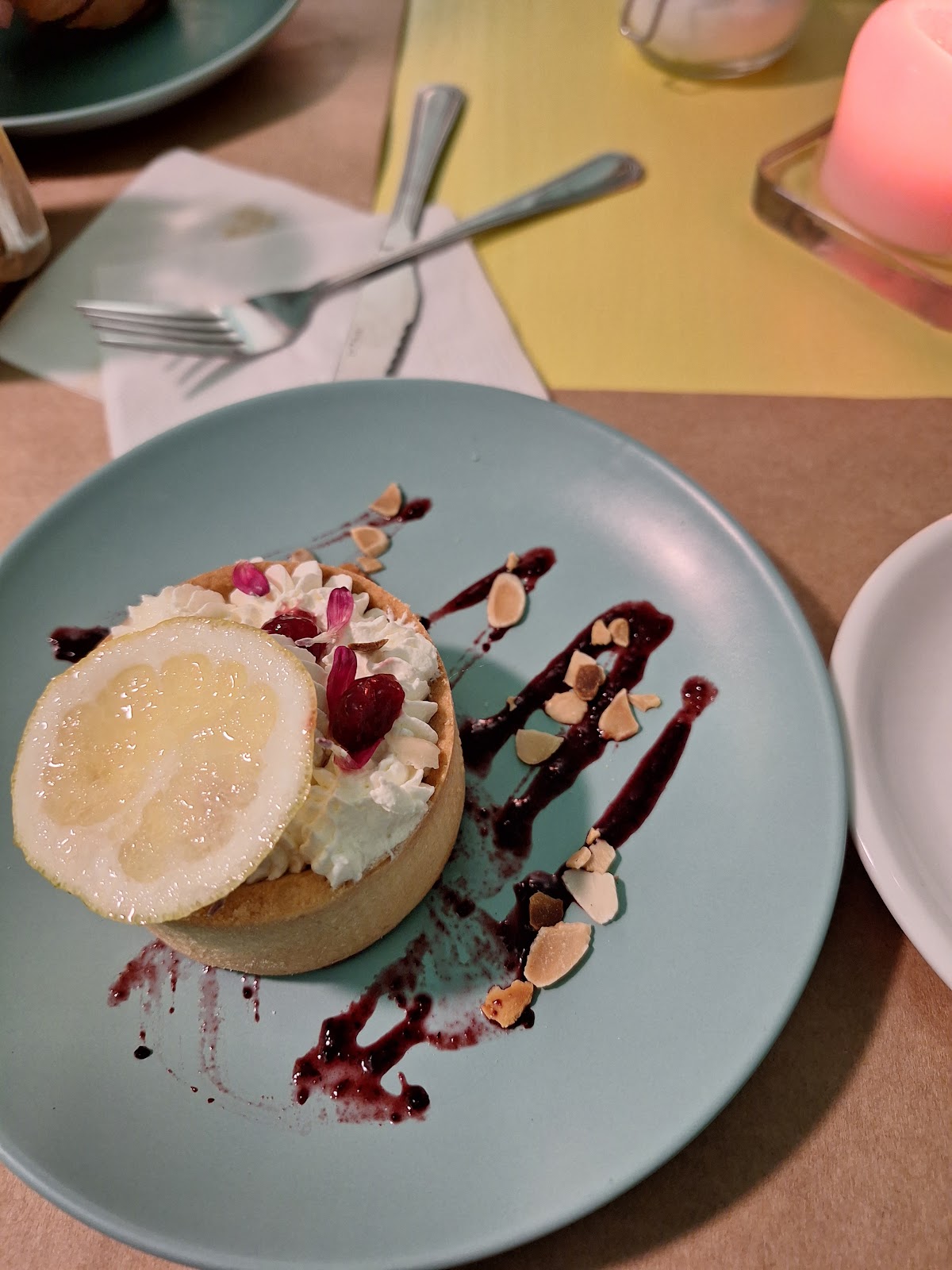 MaiMai Cafe