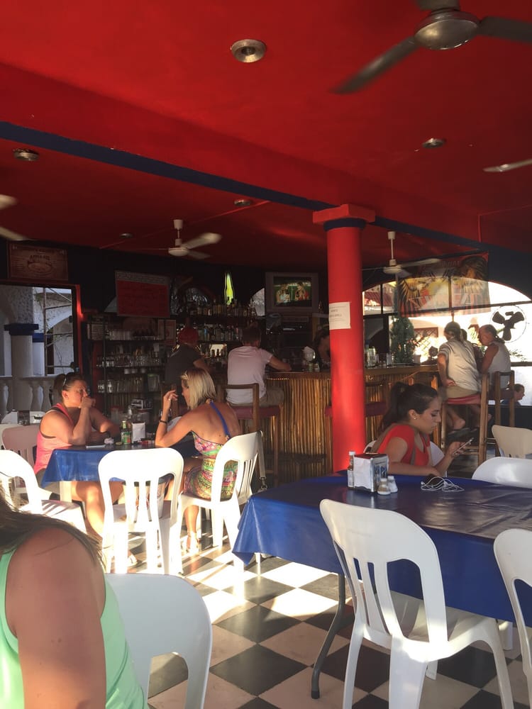 Mom's Bar & Grill