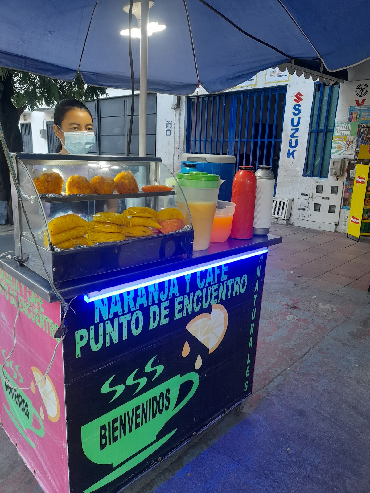 Naranja y Café PUNTO DE ENCUENTRO