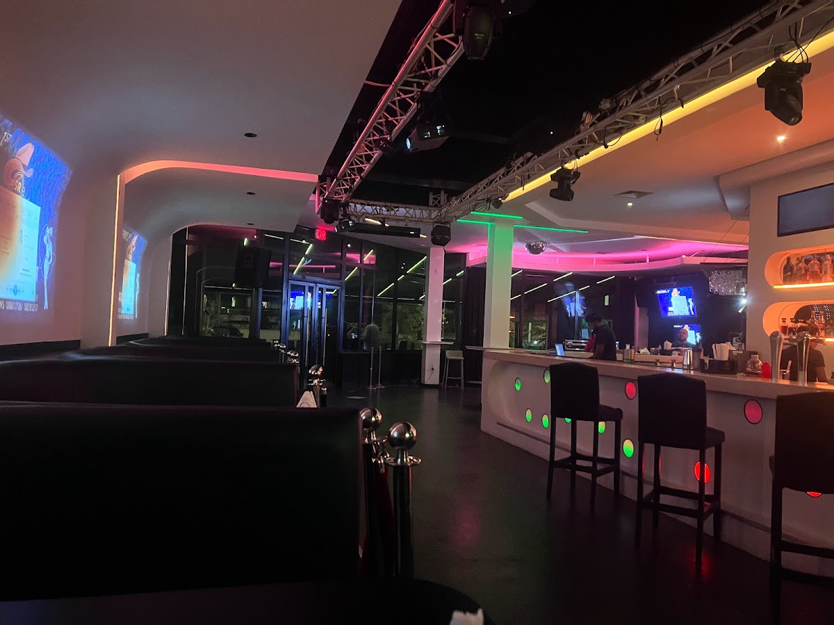 New Suriname Dream Cafe