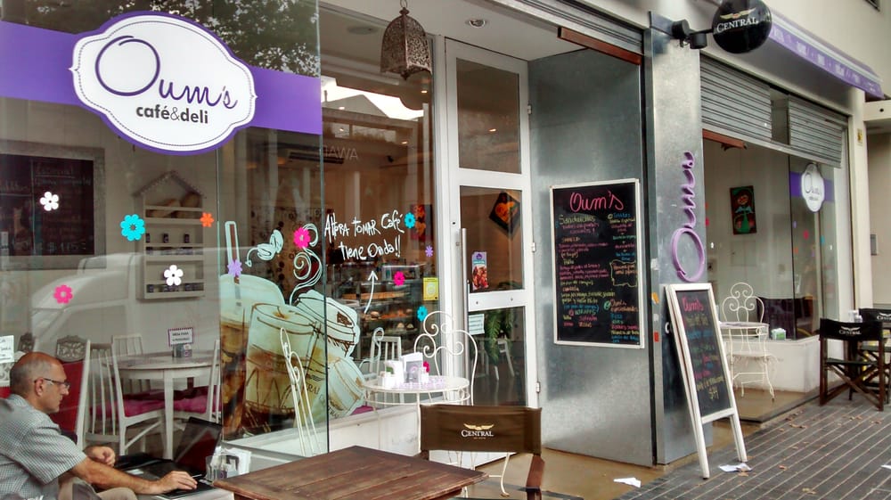 Oum´s Cafe & Deli