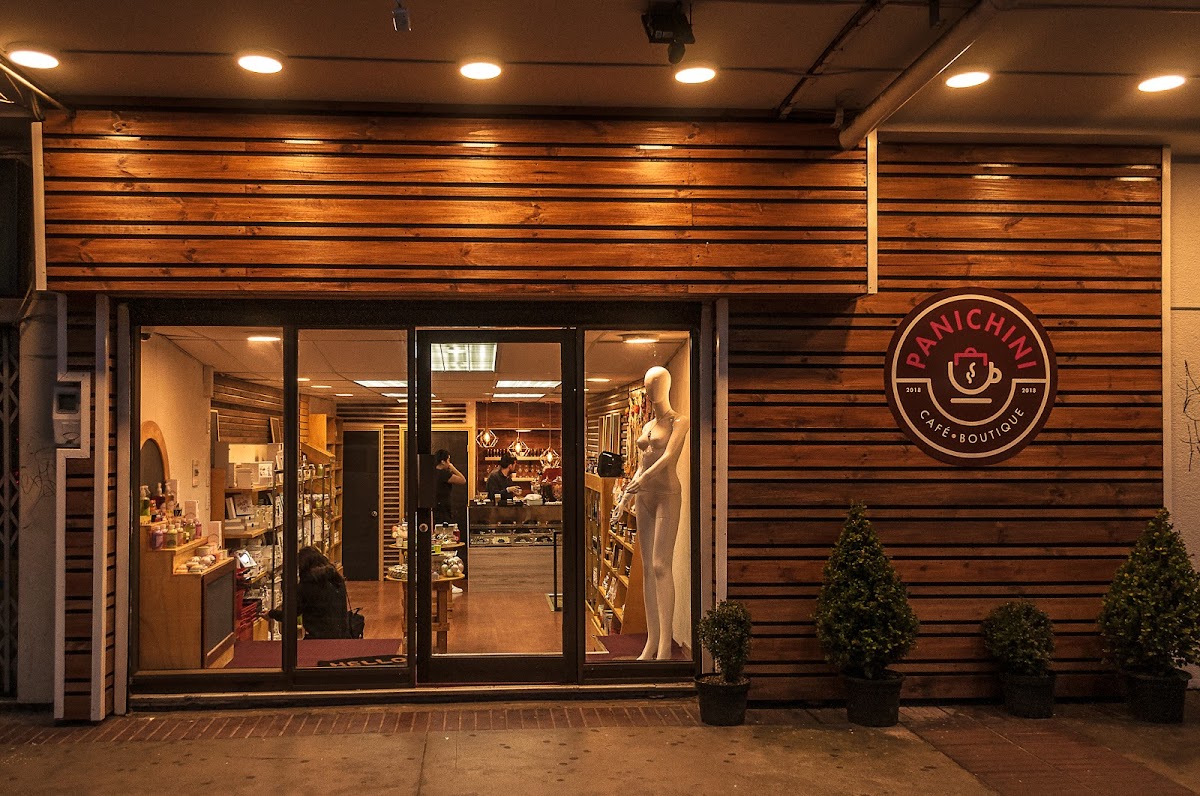 PANICHINI CAFE BOUTIQUE