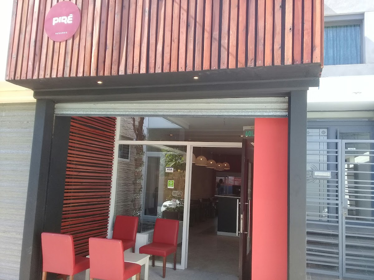 Piré Heladería Cafetería y Pastelería Artesanal