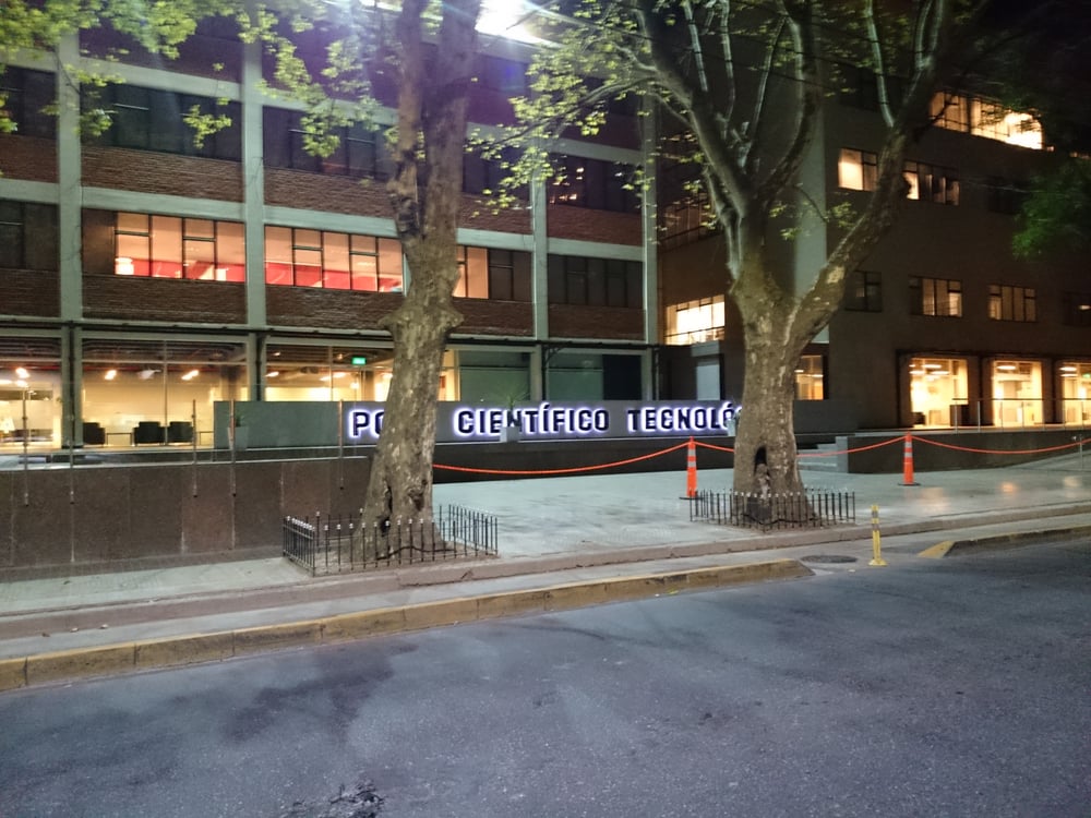 Polo Cientifico y Tecnologico