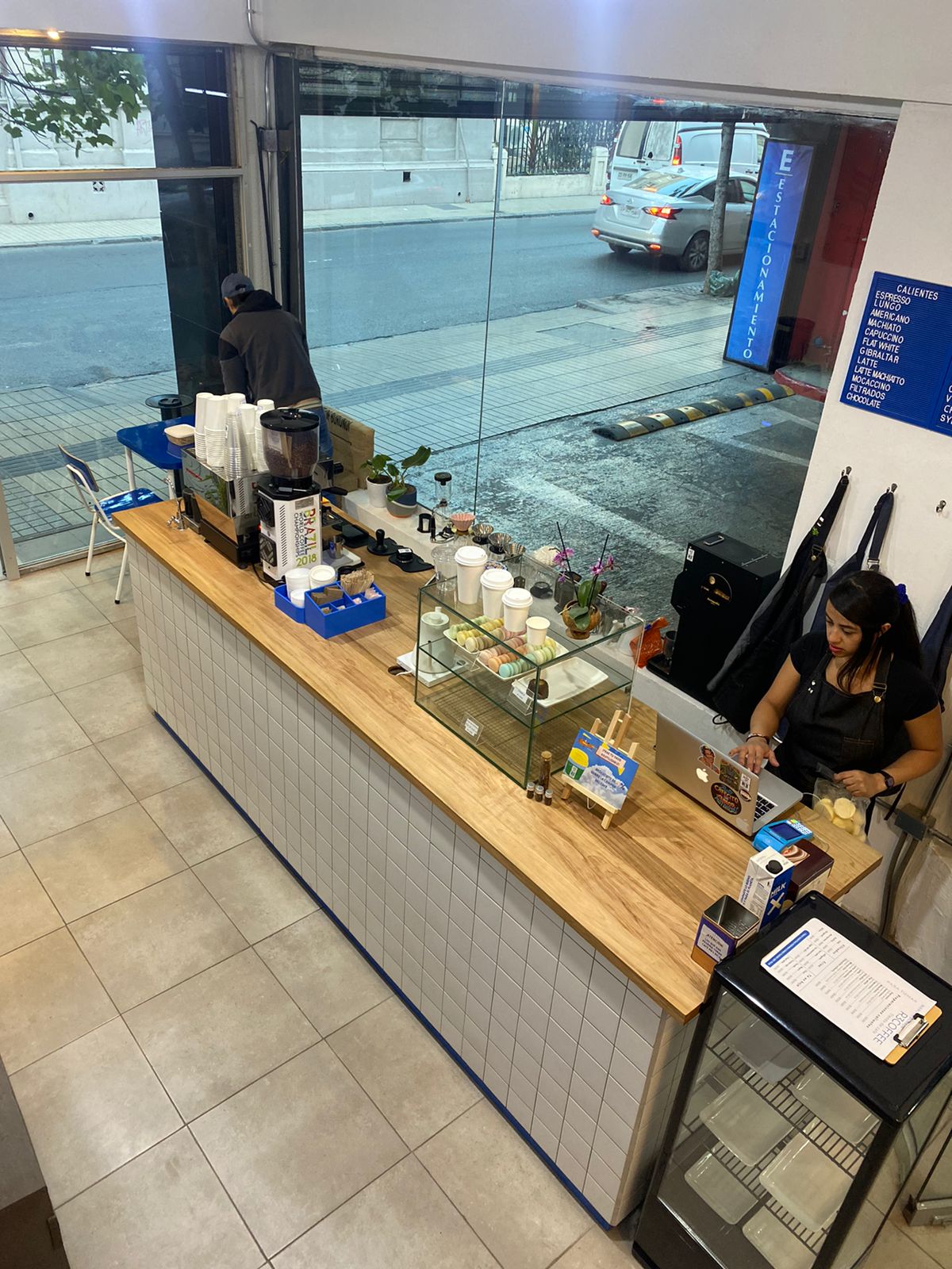 R3 Coffee Miraflores 537
