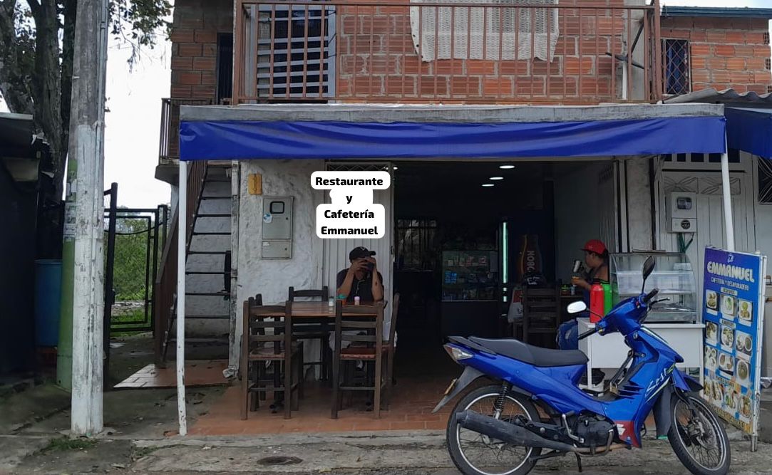 Restaurante y Cafetería Emmanuel primer piso