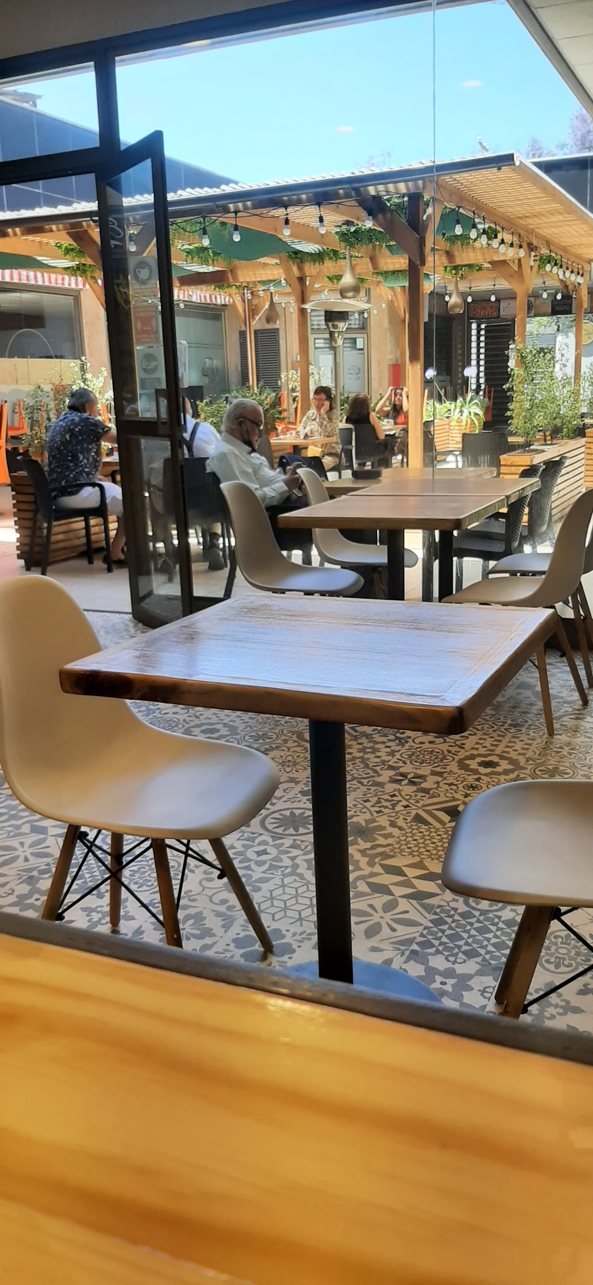 Roast Café
