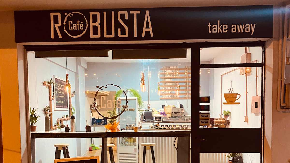 Robusta Café