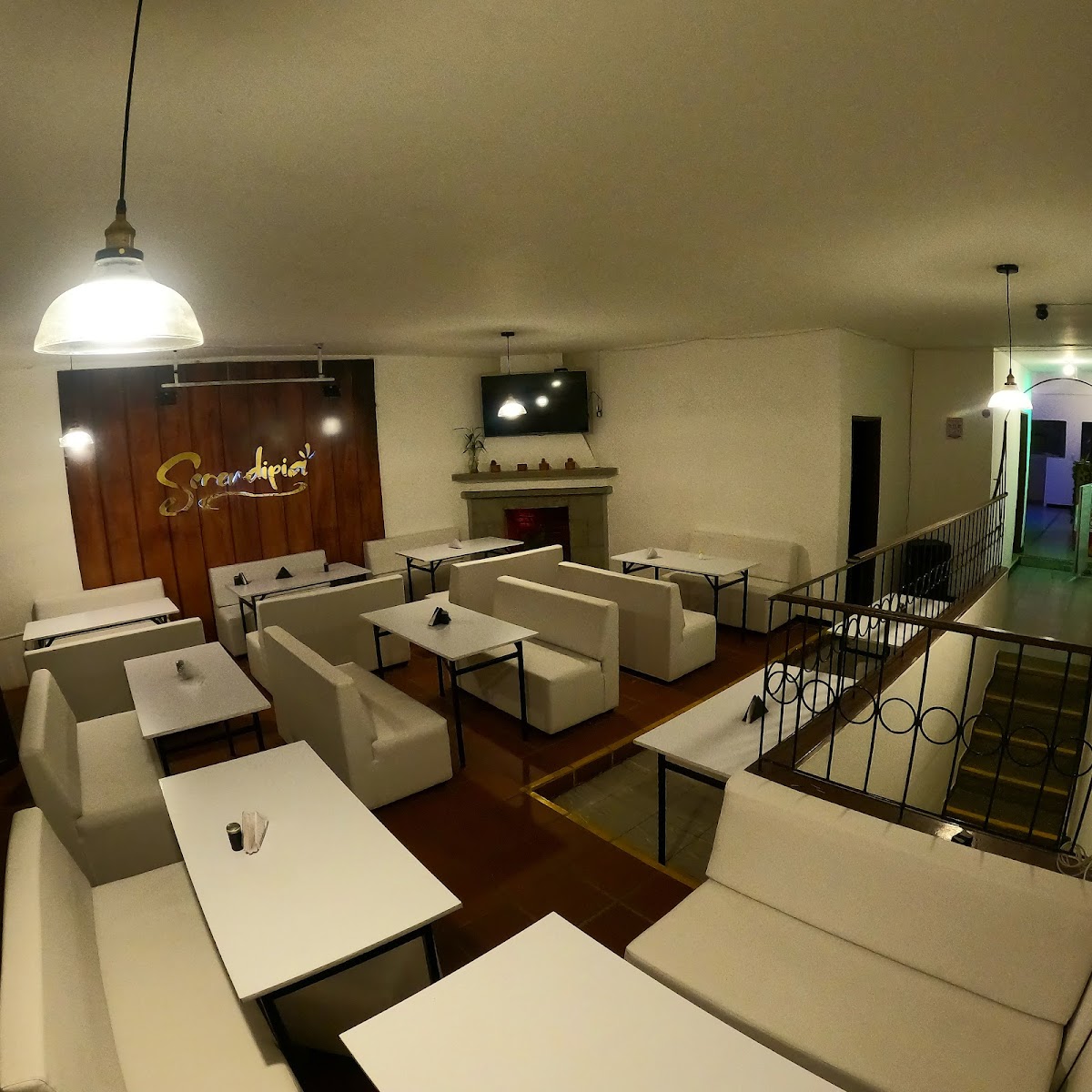 Serendipia Restaurante, Cafeteria y Bar