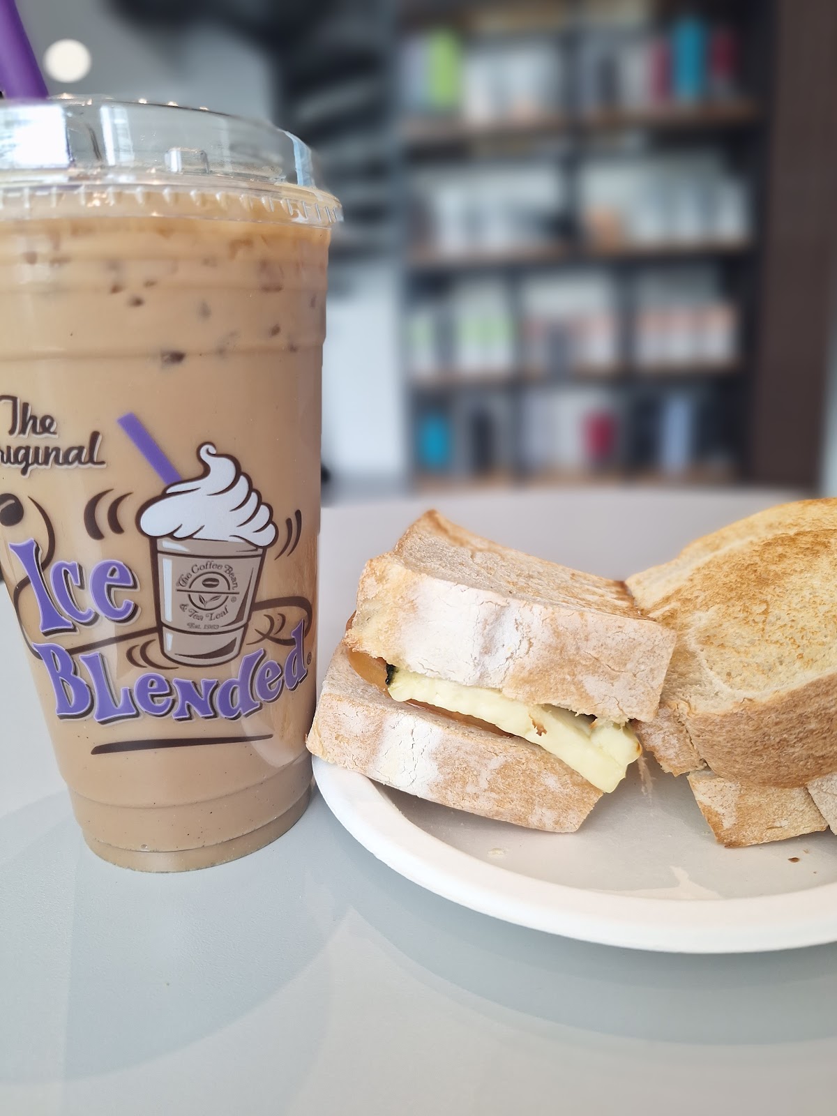 The Coffee Bean & Tea Leaf | Hospital Punta Pacifica