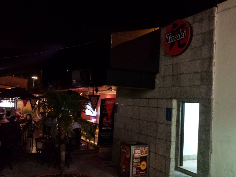 Tmaki Sushi Bar
