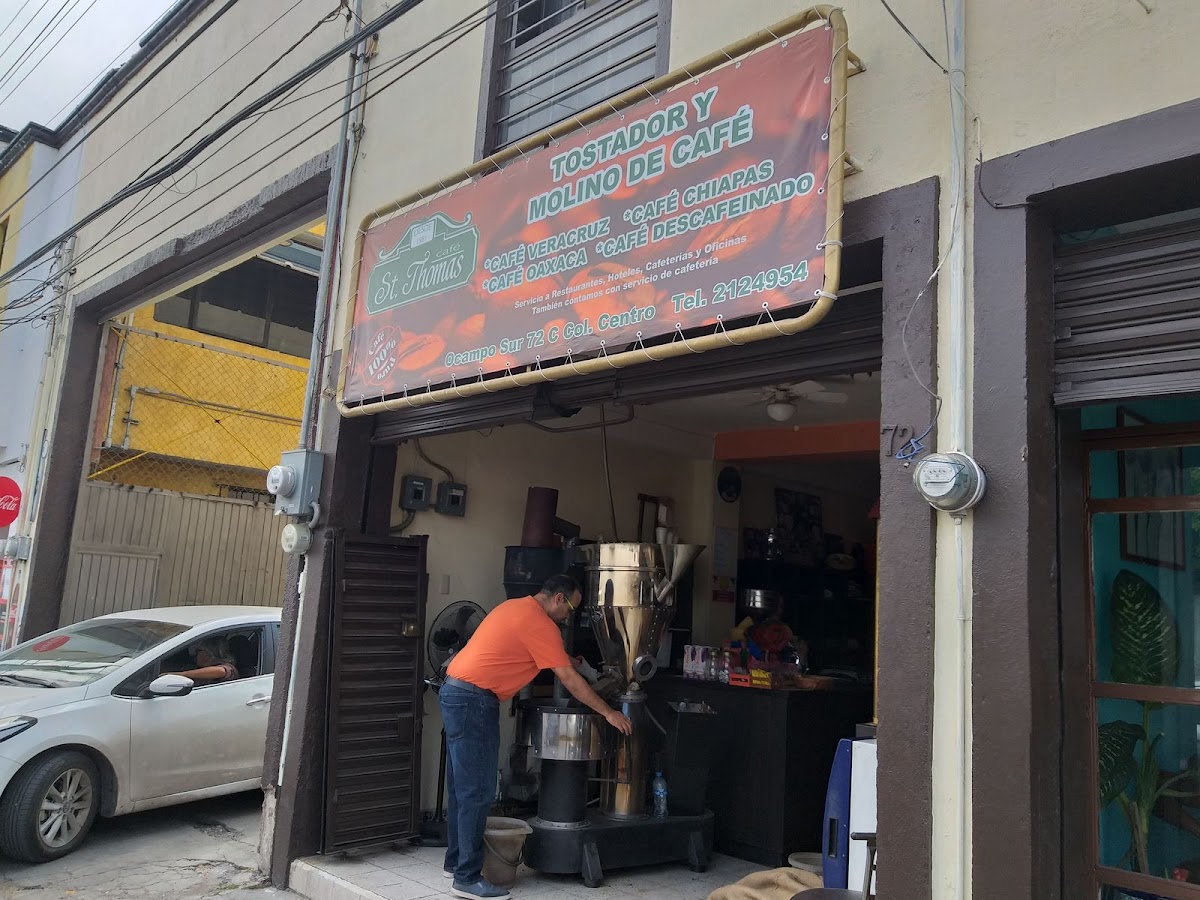 Tostador y molino de café st. Thomas