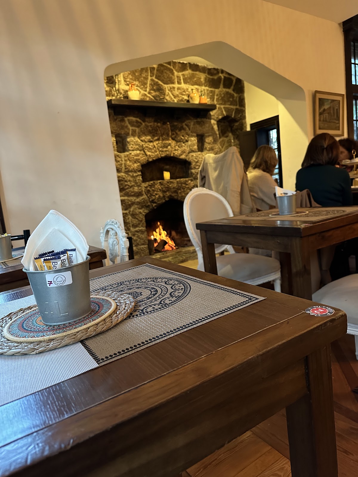 Tudor coffee & tea
