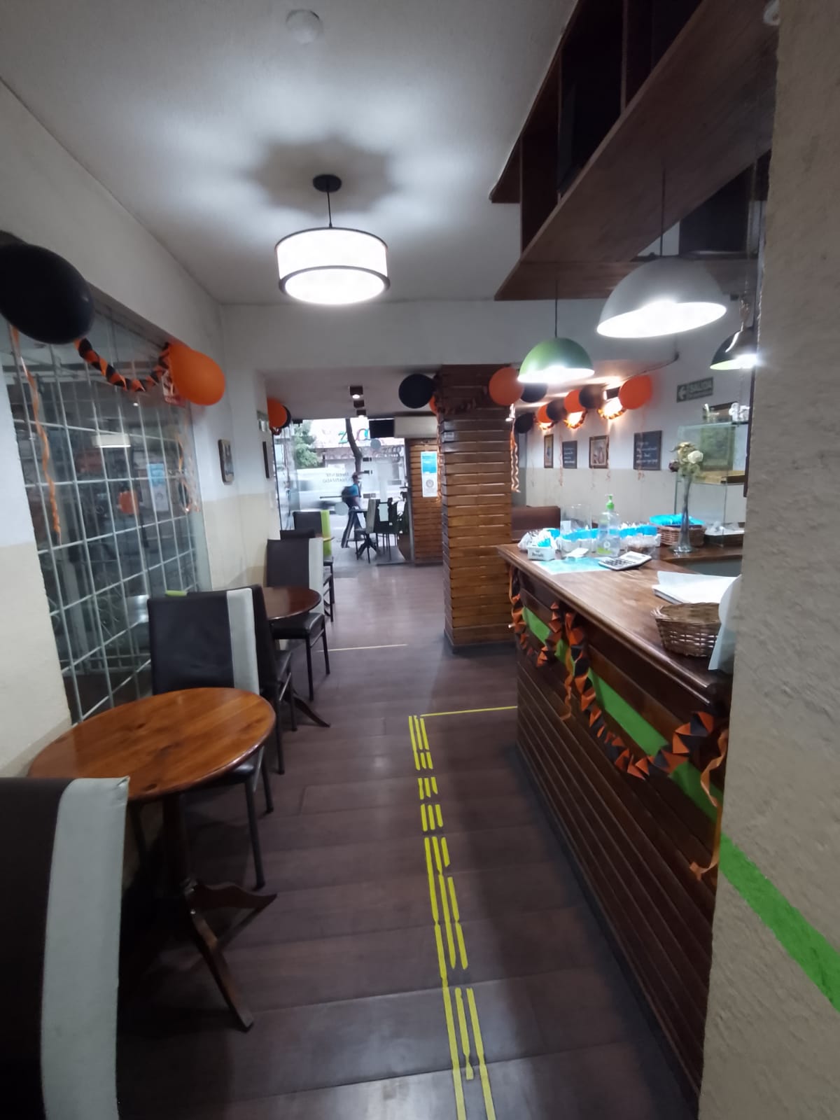 Vizenzio Café & Bar