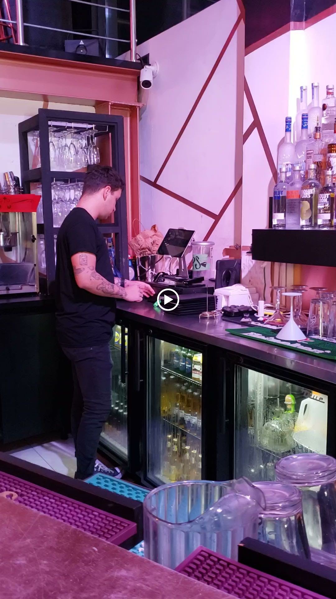 yolo restaurant aruba